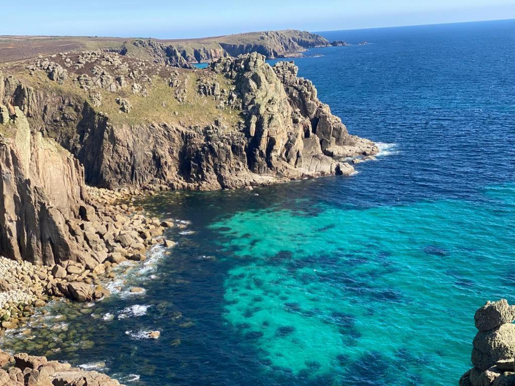 2 Bedroom Cottage Sleeps 4, With Pool Use, Sennen Dış mekan fotoğraf